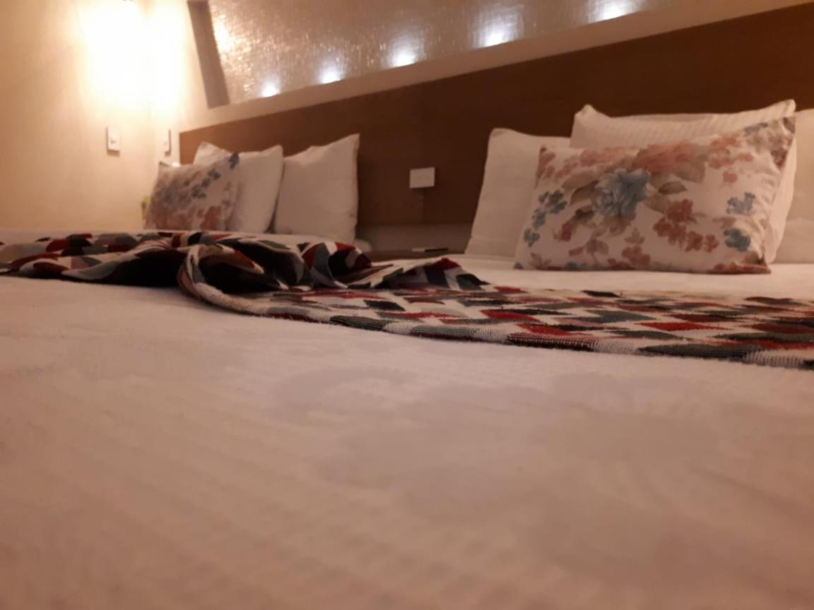 Brisas 10 Beachside Suites كانكون المظهر الخارجي الصورة