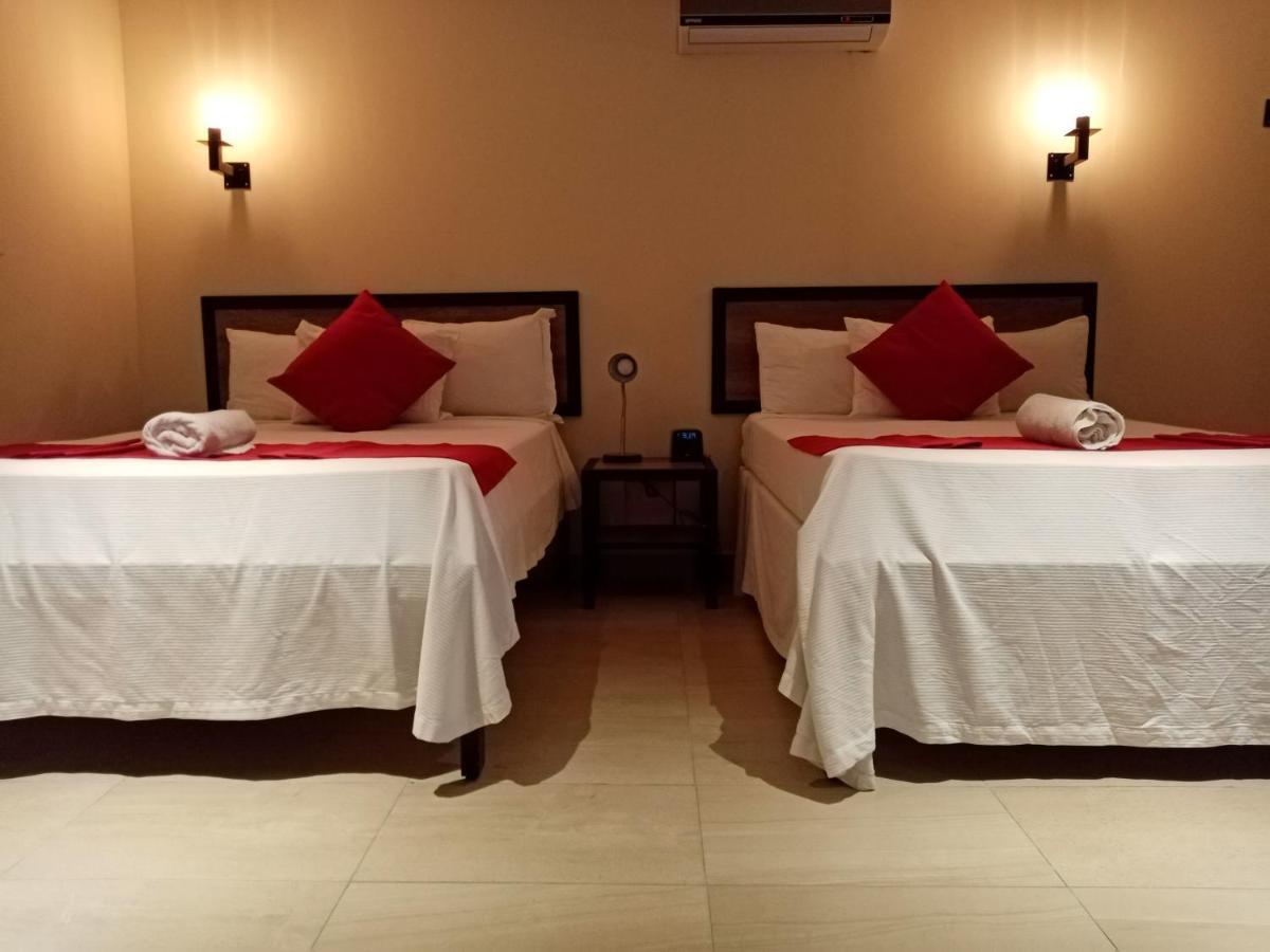 Brisas 10 Beachside Suites كانكون المظهر الخارجي الصورة