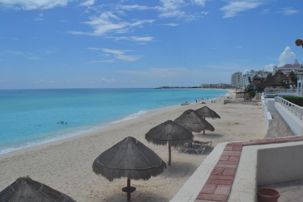 Brisas 10 Beachside Suites كانكون المظهر الخارجي الصورة