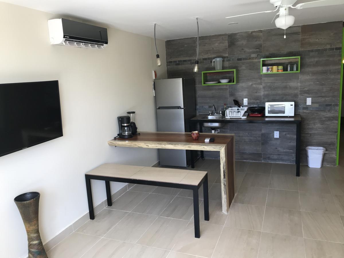Brisas 10 Beachside Suites كانكون المظهر الخارجي الصورة
